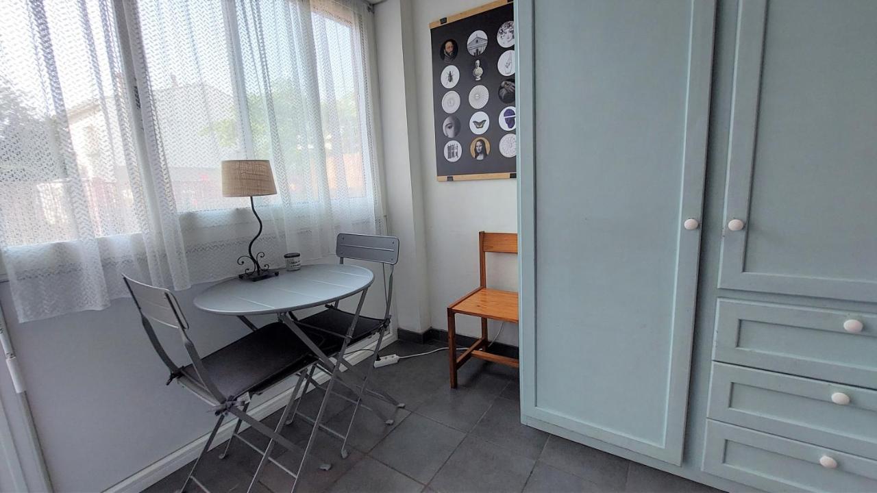 Chez Leslie Et Vincent : Logements Climatises Avec Parking Privatif Perpignan Exteriör bild